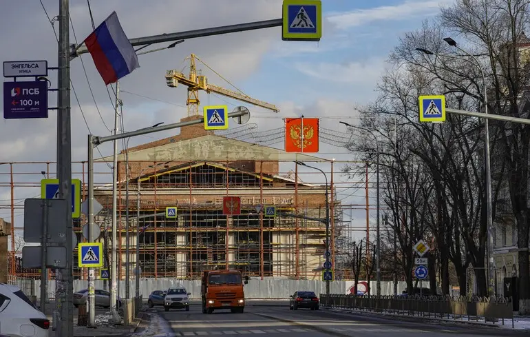Російські окупанти посилюють пропаганду та мілітаризацію на ТОТ України 
