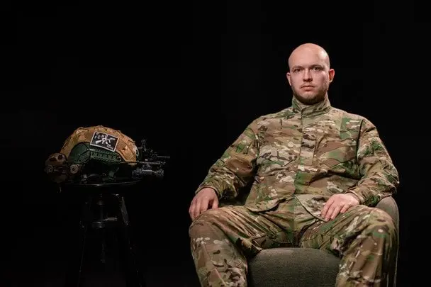 "Під снігом тягнули оптоволокно між позиціями півкілометра": бойова історія зв’язківця ССО "Агармиша"