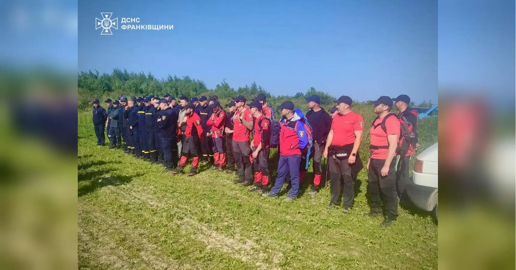 У Прикарпатті сотні рятувальників другу добу шукають зниклу шестирічну дитину (відео)