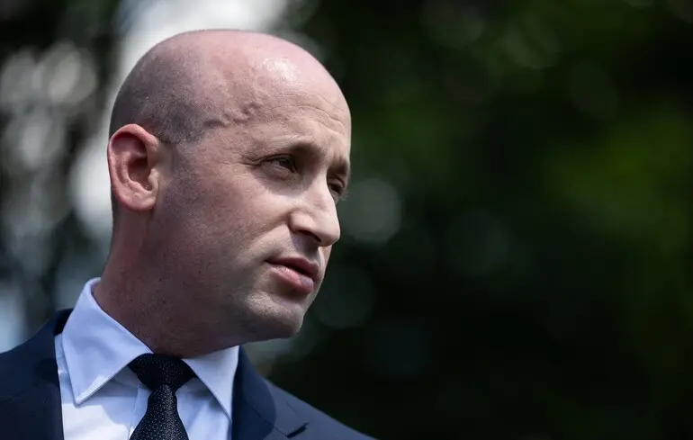 Помічник Трампа звинуватив Індію у фінансуванні війни РФ проти України