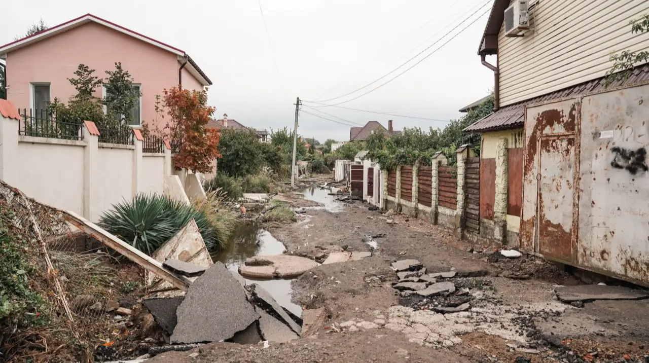 Кількість загиблих через негоду в Одесі зросла до 10: 2 жовтня у місті оголосили Днем жалоби