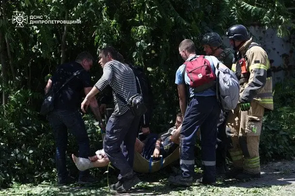 У Дніпрі зросла кількість загиблих та постраждалих від атаки РФ: ОВА оновила інформацію
