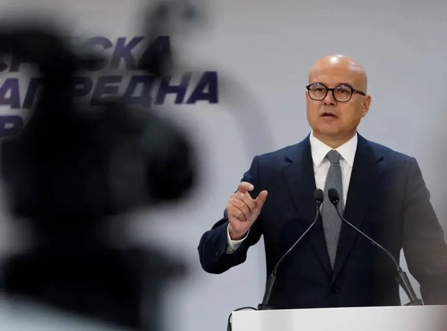 Експремʼєр Сербії розповів, як його хотіли "спалити живцем, як в Одесі"