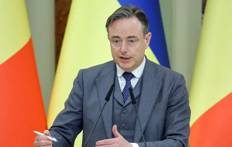 Прем’єр-міністр Бельгії застерігає від вилучення російських активів з Euroclear — The Guardian 