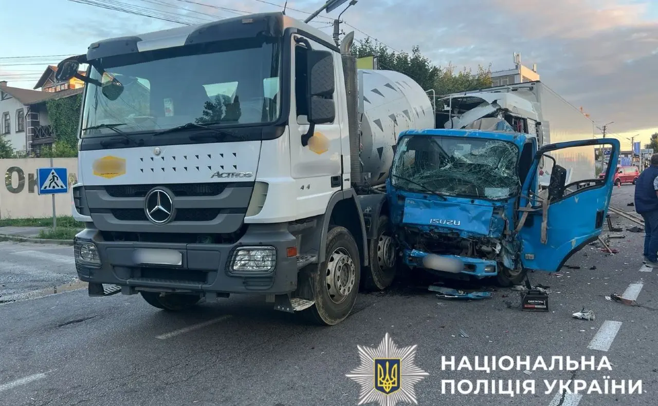 На Київщині сталася масштабна автотроща