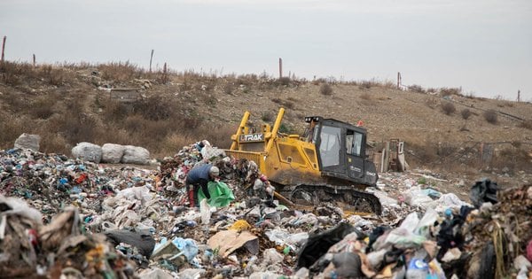 Ужгородське сміттєзвалище ремонтуватиме фірма депутата від Партії угорців України