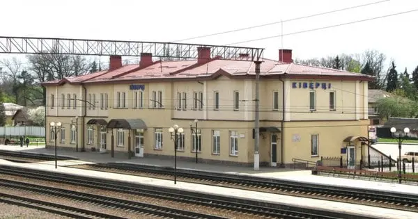 На Волині судили двох дебоширів, через яких на 5 годин затримався локомотив