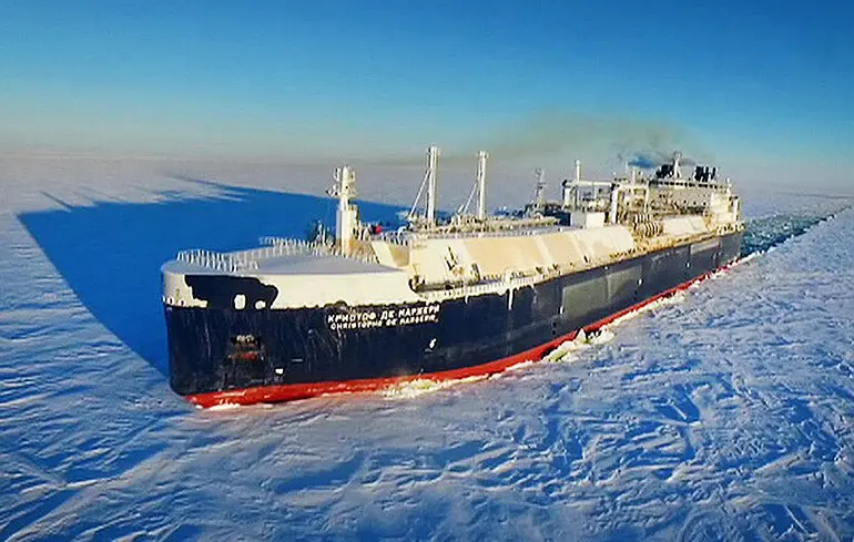 Росія нарощує експорт зрідженого газу завдяки розширенню тіньового флоту