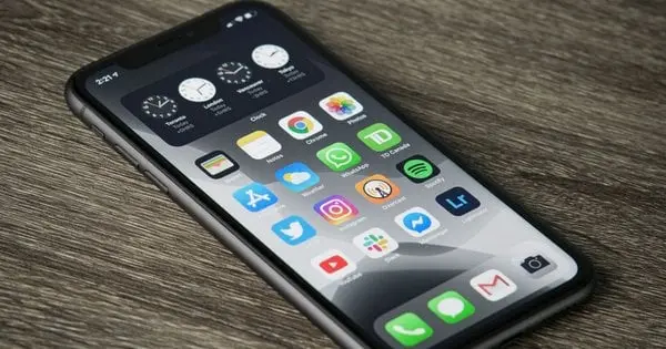 Львівський суд виніс вирок лікарю-інтерну за крадіжку iPhone