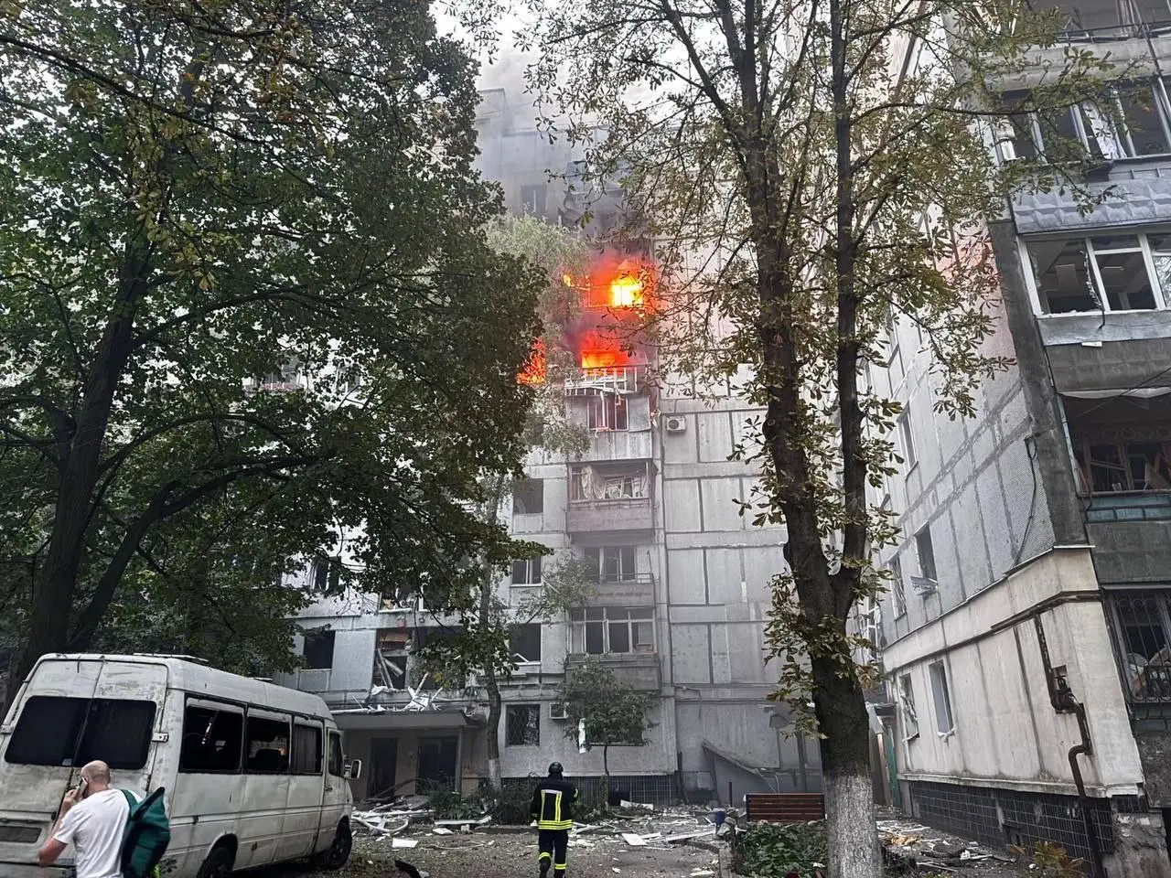 Россия массированно атаковала Днепропетровскую область. Погиб человек, еще 13 пострадали