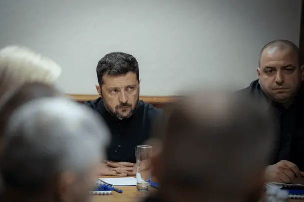 Cкільки людей вдалося повернути з російського полону: Зеленський назвав цифру