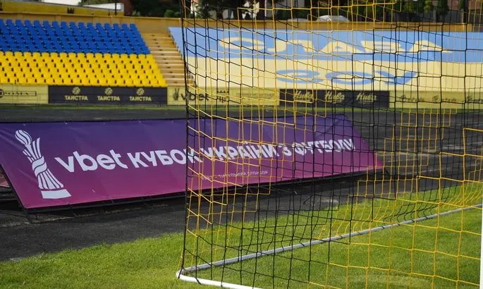 Названы стартовые составы на матч Ингулец - Подолье в Кубке Украины