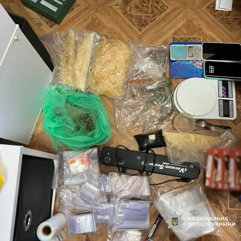 У Харкові ліквідували масштабну нарколабораторію з громадян