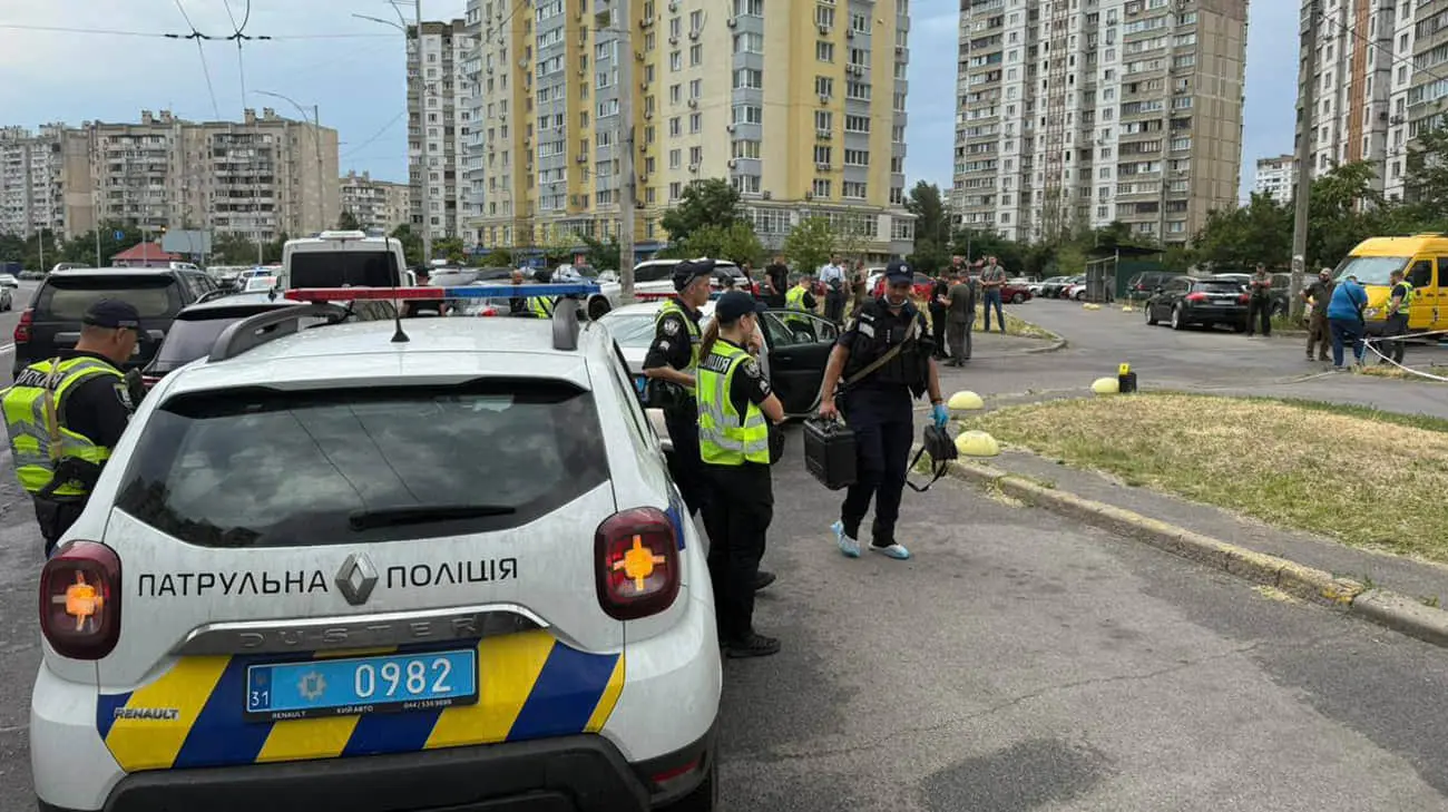 У Києві вранці невідомий застрелив чоловіка, поліція з&#8242;ясовує обставини