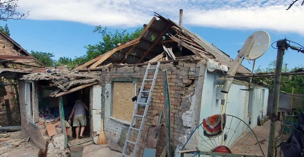 Один загиблий та двоє поранених цивільних: наслідки обстрілів Херсонської області