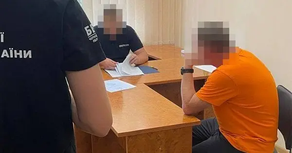 Керівник «Міськсвітла» в Чернівцях розтратив понад 2 млн грн на світильники