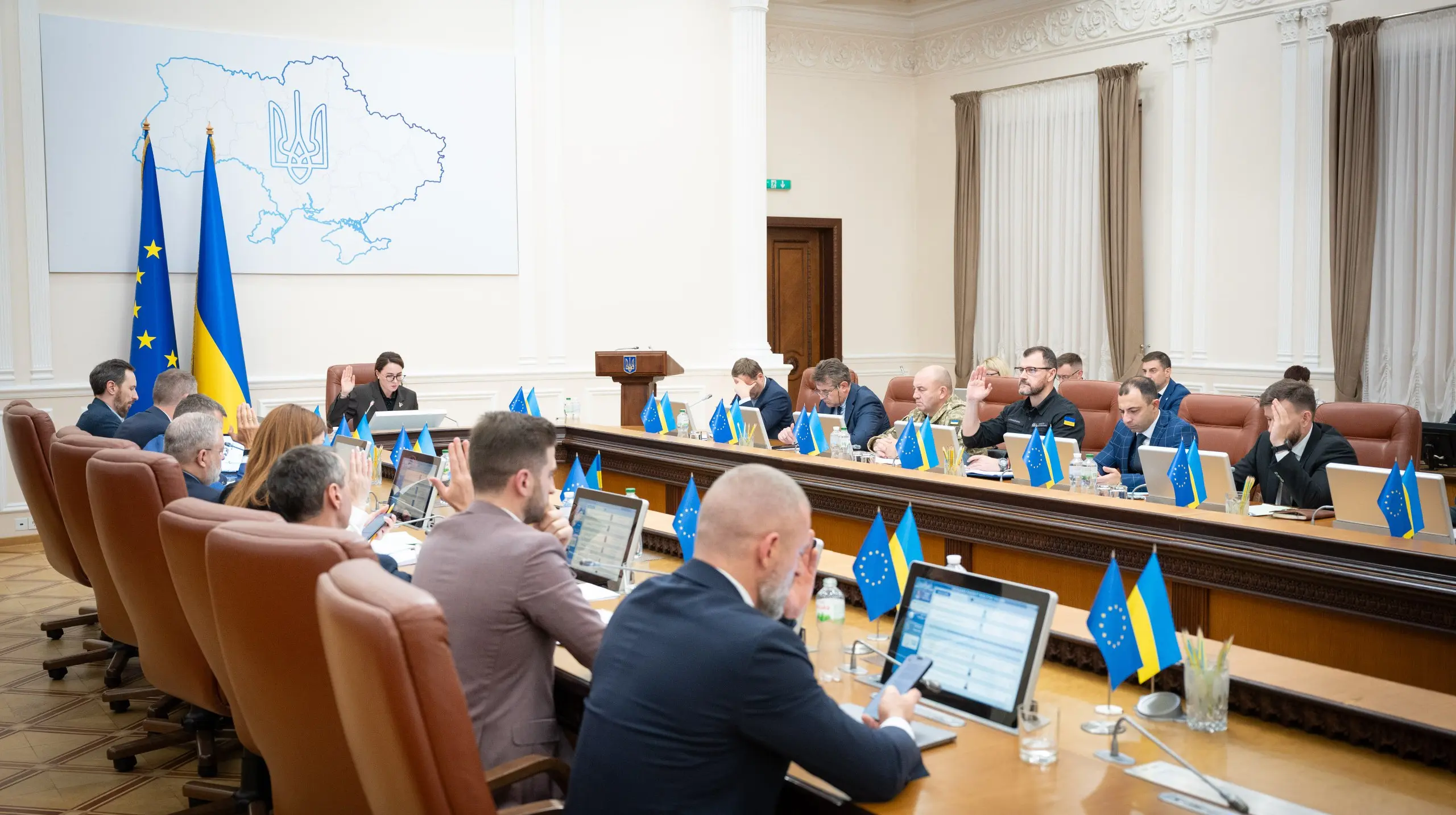 Уряд починає конкурс для інвесторів на родовище літію "Добра" на Кіровоградщині