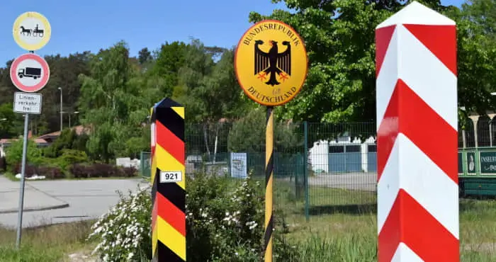 Німеччина відмовила у в’їзді майже 12 тисячам осіб після посилення прикордонного контролю