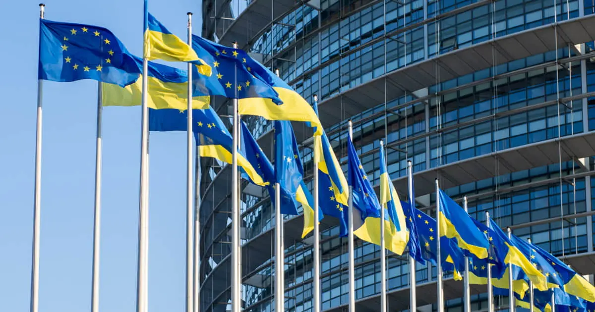 ЄС урізав допомогу Україні, Франція визнає Палестину, Путіна кличуть у Стамбул: новини дня