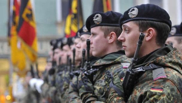 Німеччина вперше від Другої світової розміщує бойову бригаду за кордоном: що відомо