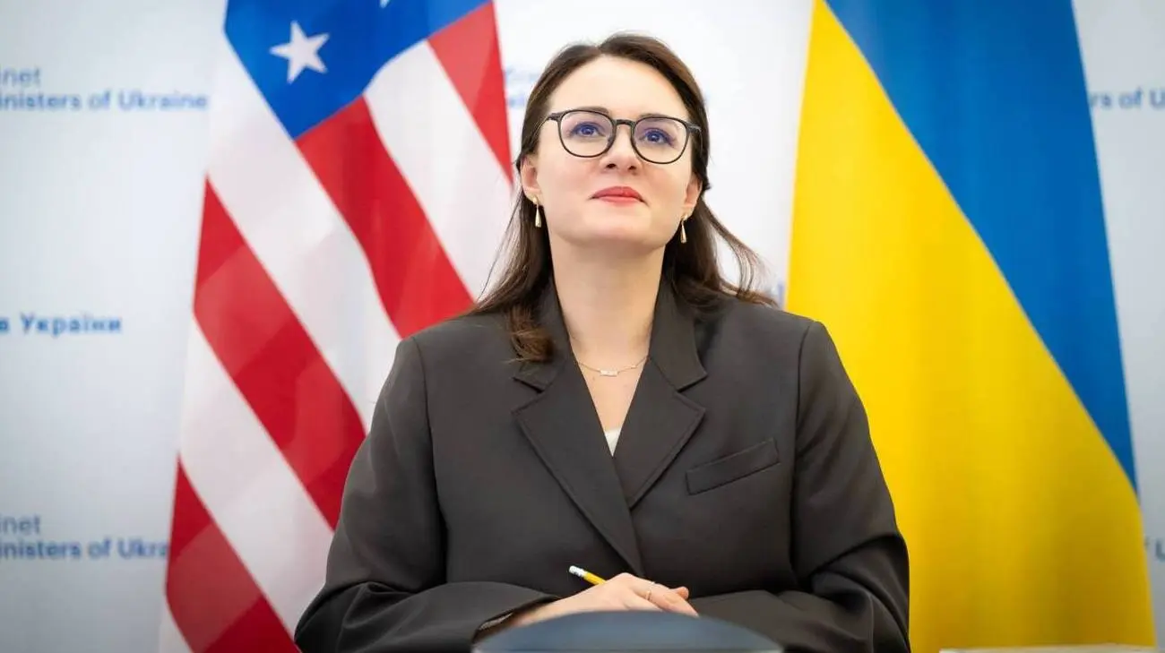 Відкритий дворик Кабміну і нові правила для міністрів: УП дізналася, як Свириденко налагоджує співпрацю з фракцією