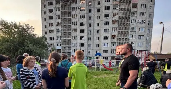 Унаслідок комбінованої російської атаки по Луцьку постраждали 15 людей
