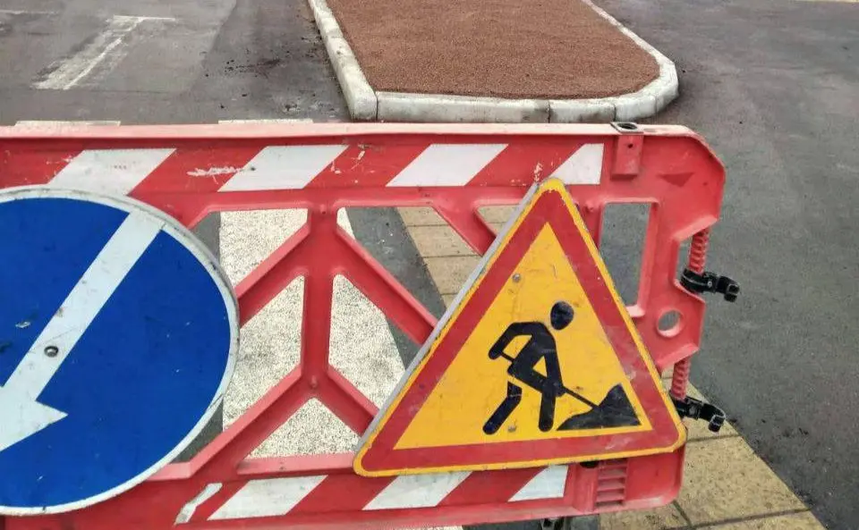 На шляхопроводі на проспекті Бажана на рік обмежать рух транспорту