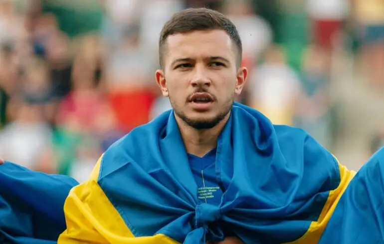 Ребров довикликав до збірної України двох футболістів із резервного списку