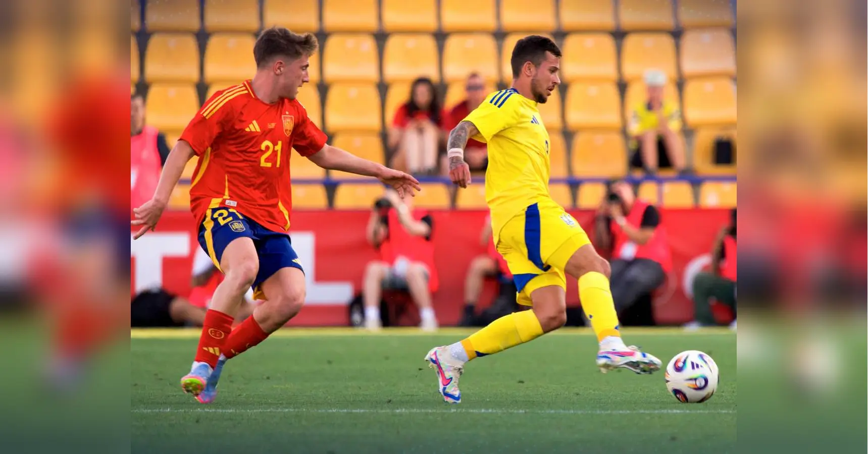 Україна U21 на 90+2-й хвилині вирвала перемогу над Іспанією перед від&#39;їздом на Євро-2025: відеоогляд матчу
