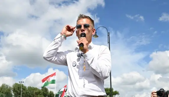 Головний суперник Орбана поділився своїми поглядами на війну РФ проти України 