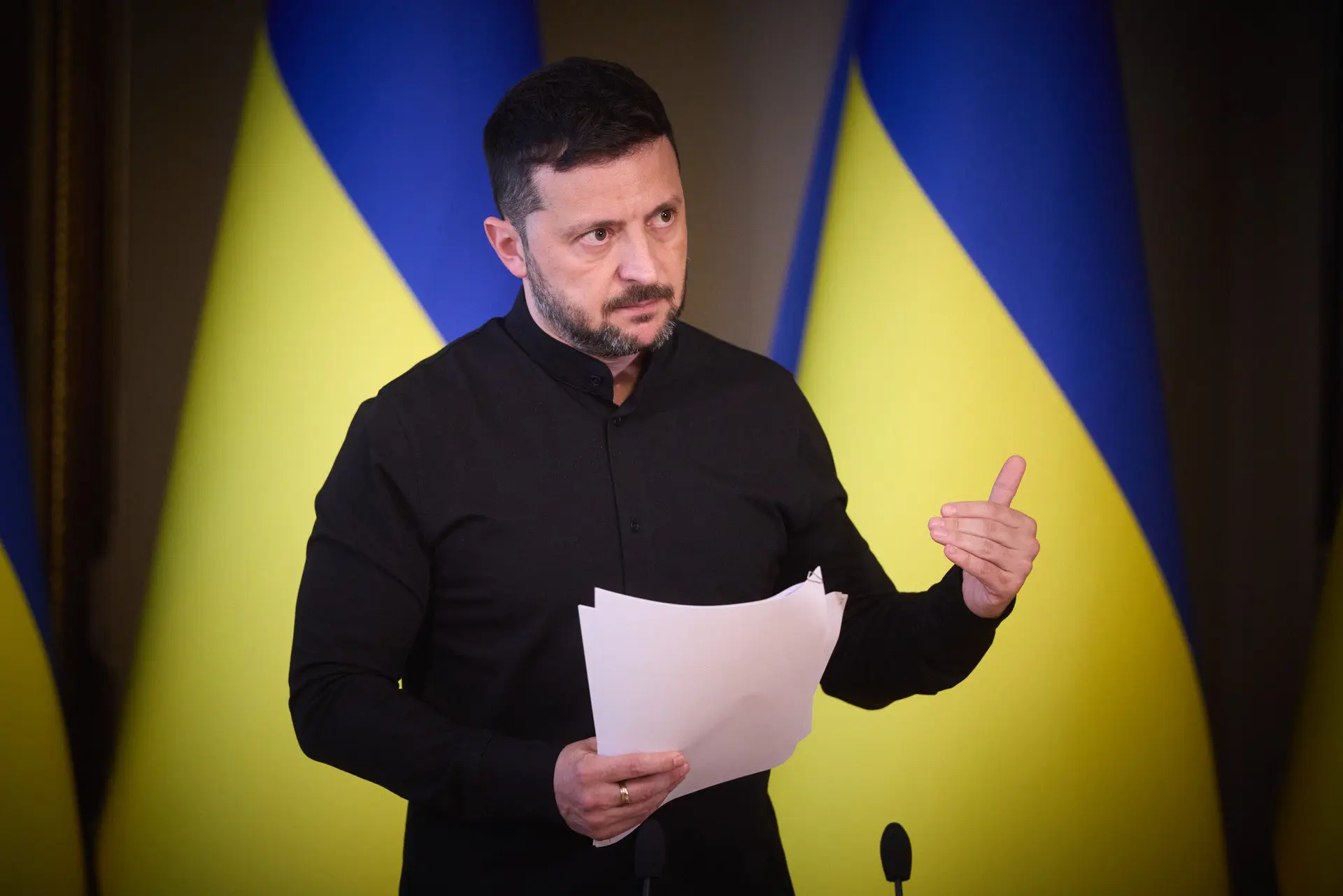 Зеленський повідомив, що чекає на Шмигаля, Арахамія перелічив склад КМУ