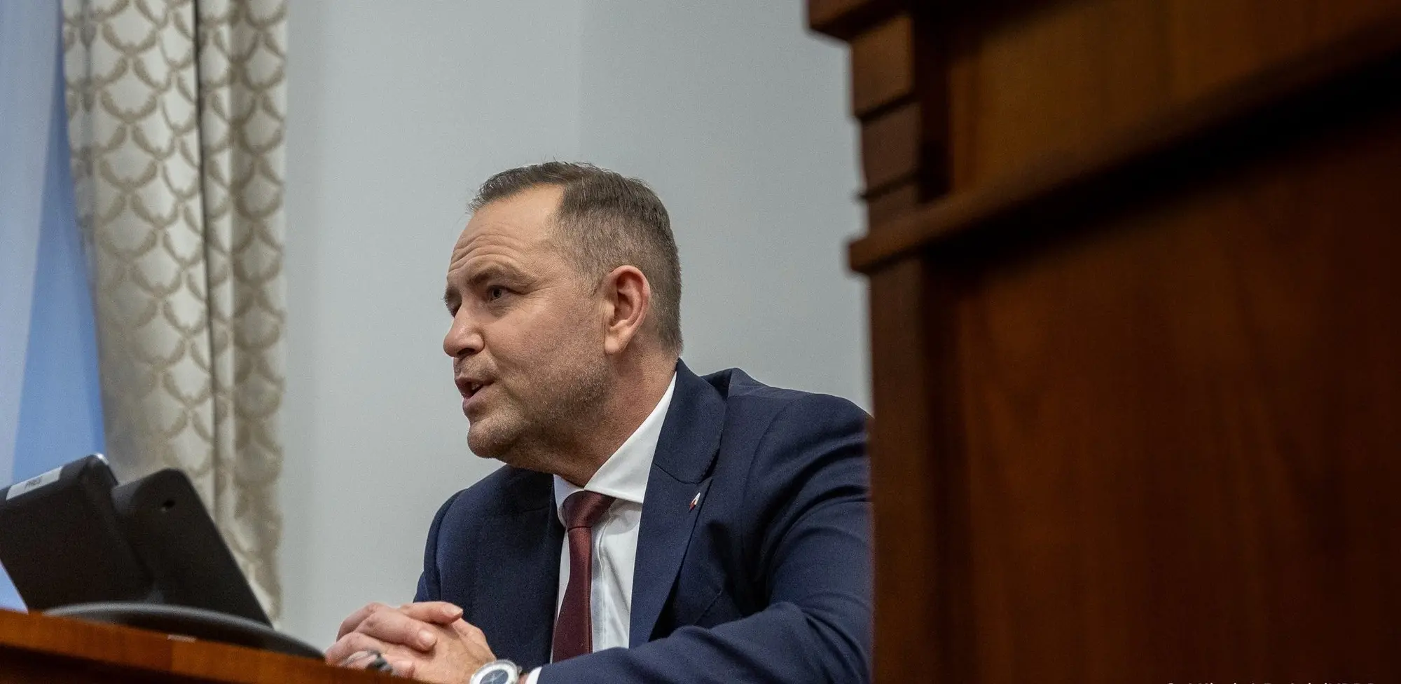 Зеленский может впервые встретиться с Навроцким в конце сентября