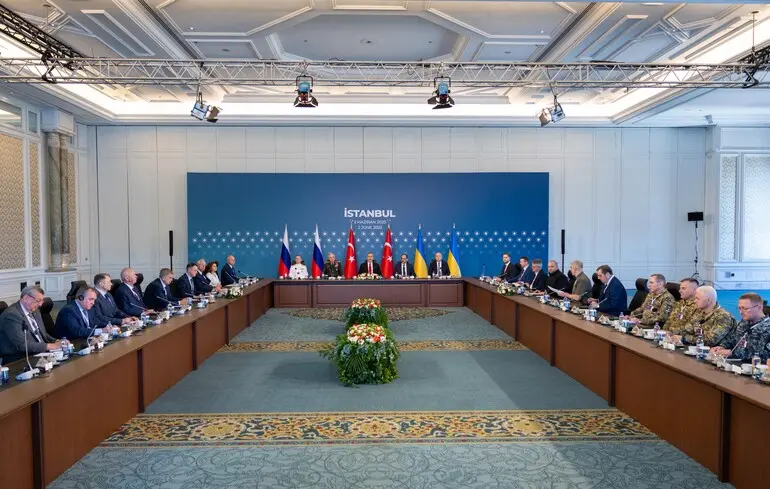 За мирні переговори з Україною виступила рекордна з початку війни кількість росіян – опитування