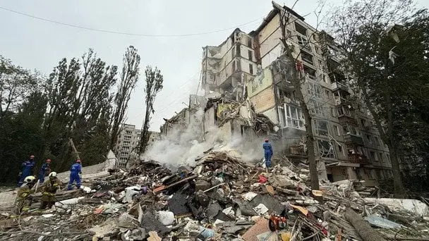 Наслідки російського удару по Києву 31 липня: одна загибла та 27 поранених (фото)