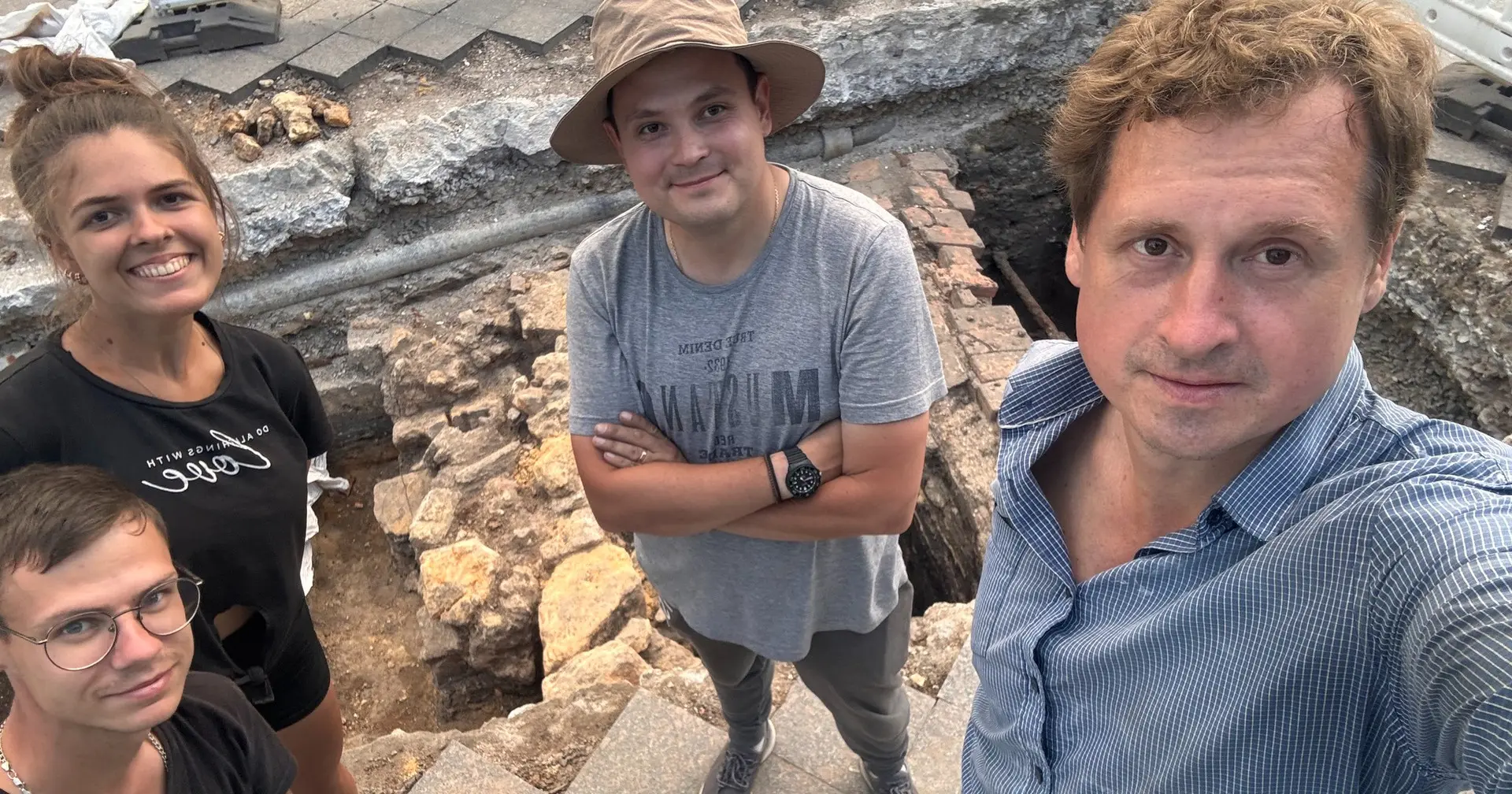 Археологи знайшли залишки італійської фортеці під пам'ятником Дюку в Одесі