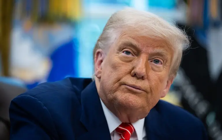Трамп не чіпає Китай за підтримку РФ: війна в Україні не у пріоритеті ‒ Bloomberg