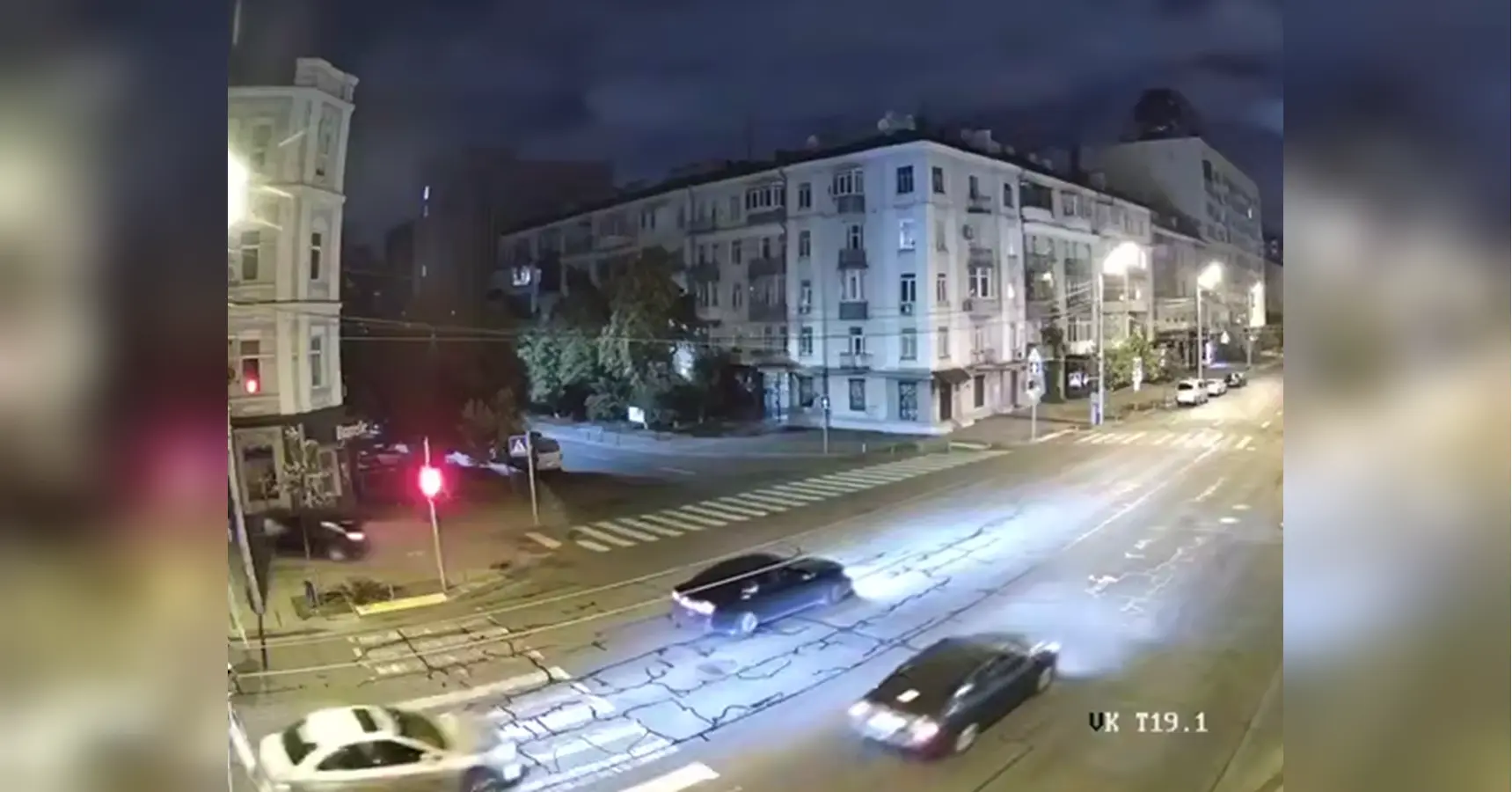В Києві працівник прокуратури збив жінку на тротуарі та втік: справу взяв під контроль генпрокурор