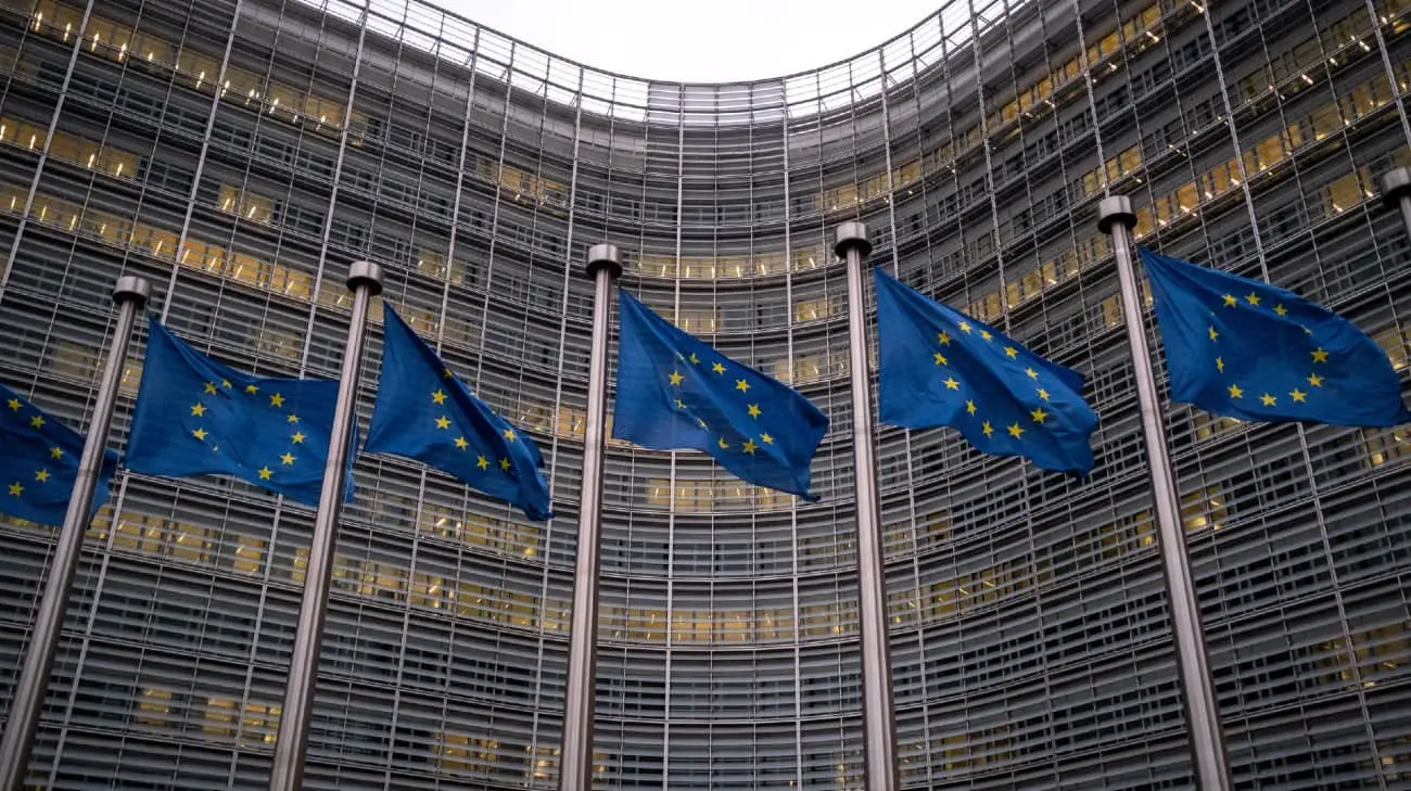 Єврокомісар про оновлену угоду: ЄС обмежить експорт українських яєць, цукру та пшениці