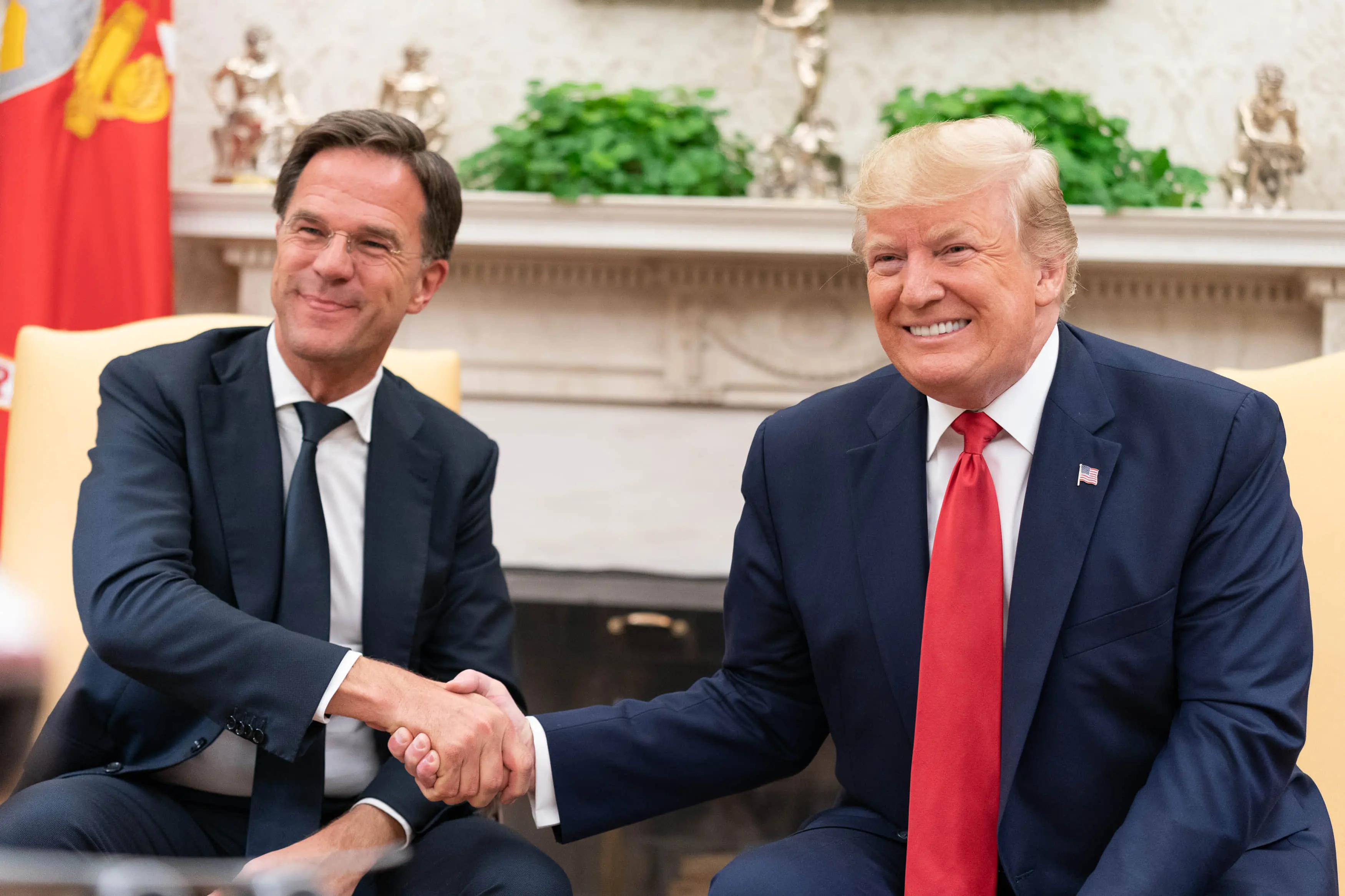 Трамп похизувався похвалою від генсека НАТО за удари по Ірану