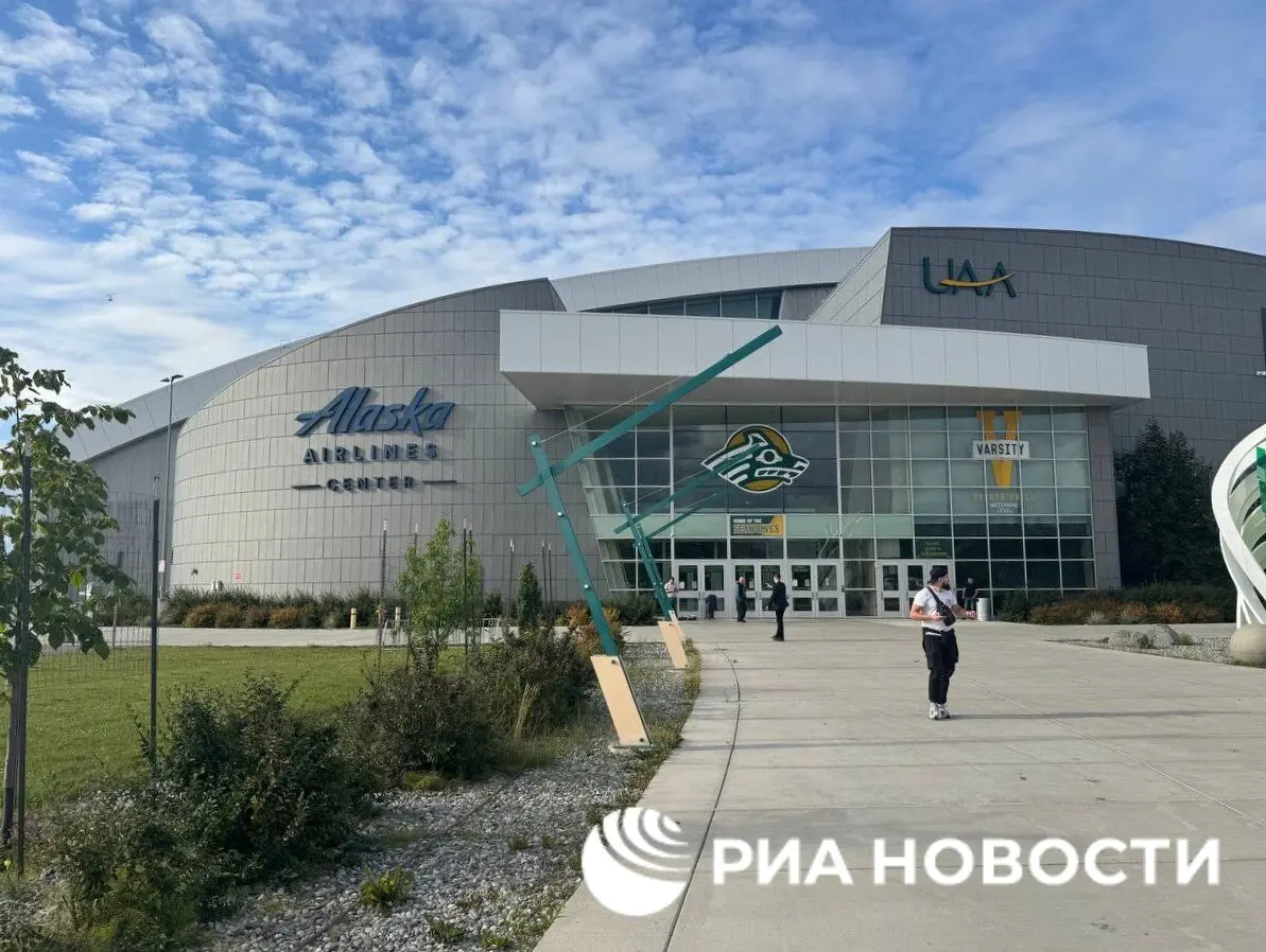 На Аляску прибули Лавров, Дарчиев та пропагандисти Кремля перед