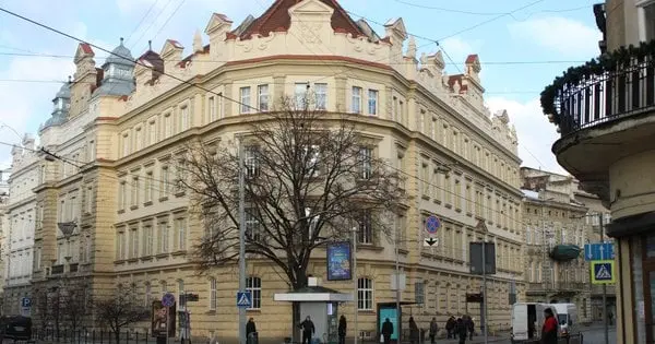 Депутати передали будівлі суду в центрі Львова в державну власність