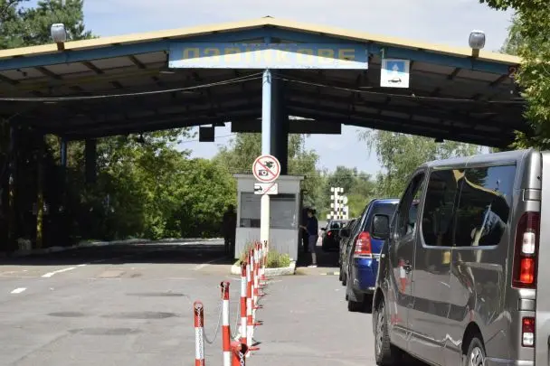 На кордоні з Угорщиною закрили пункт пропуску: яка причина