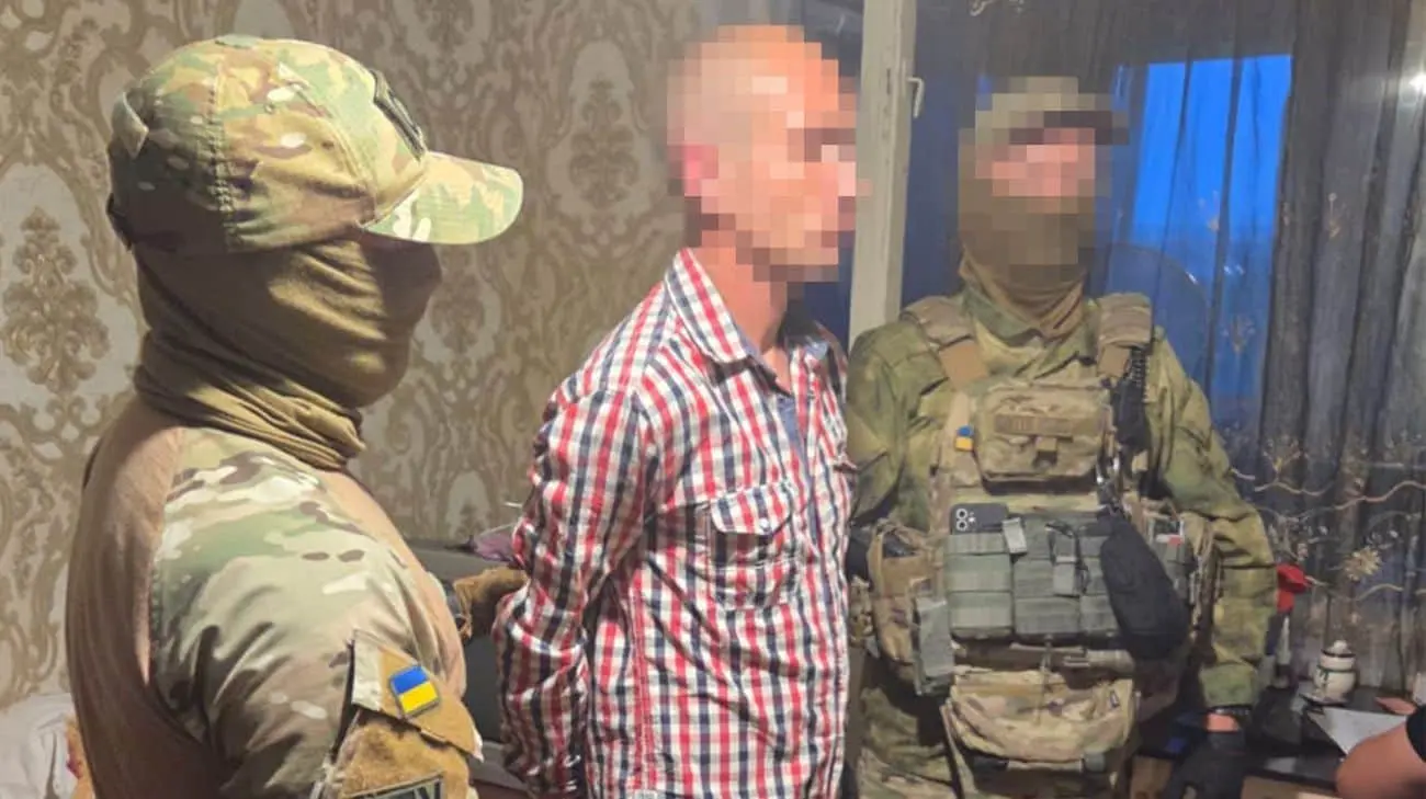 СБУ затримала агентів Росії, що підірвали авто працівника прокуратури у Дніпрі