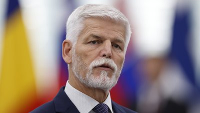 Президент Чехії не виключив розміщення тренувальної військової місії на території України