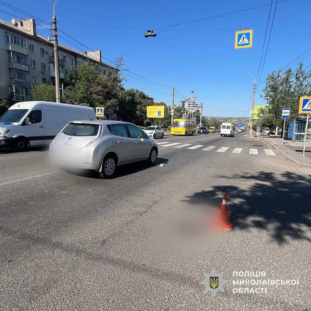 У Миколаєві шукають водія, який збив 18-річну дівчину та скрився