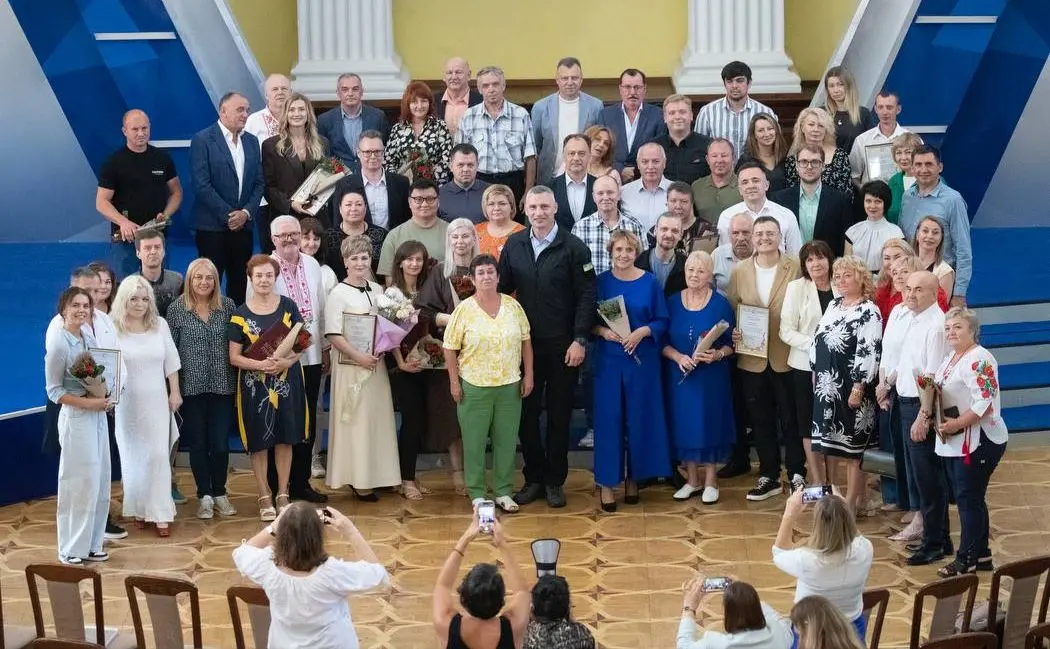 Разом ми створимо ефективне бізнес-середовище та відбудуємо столицю, — Віталій Кличко привітав підприємців з професійним святом