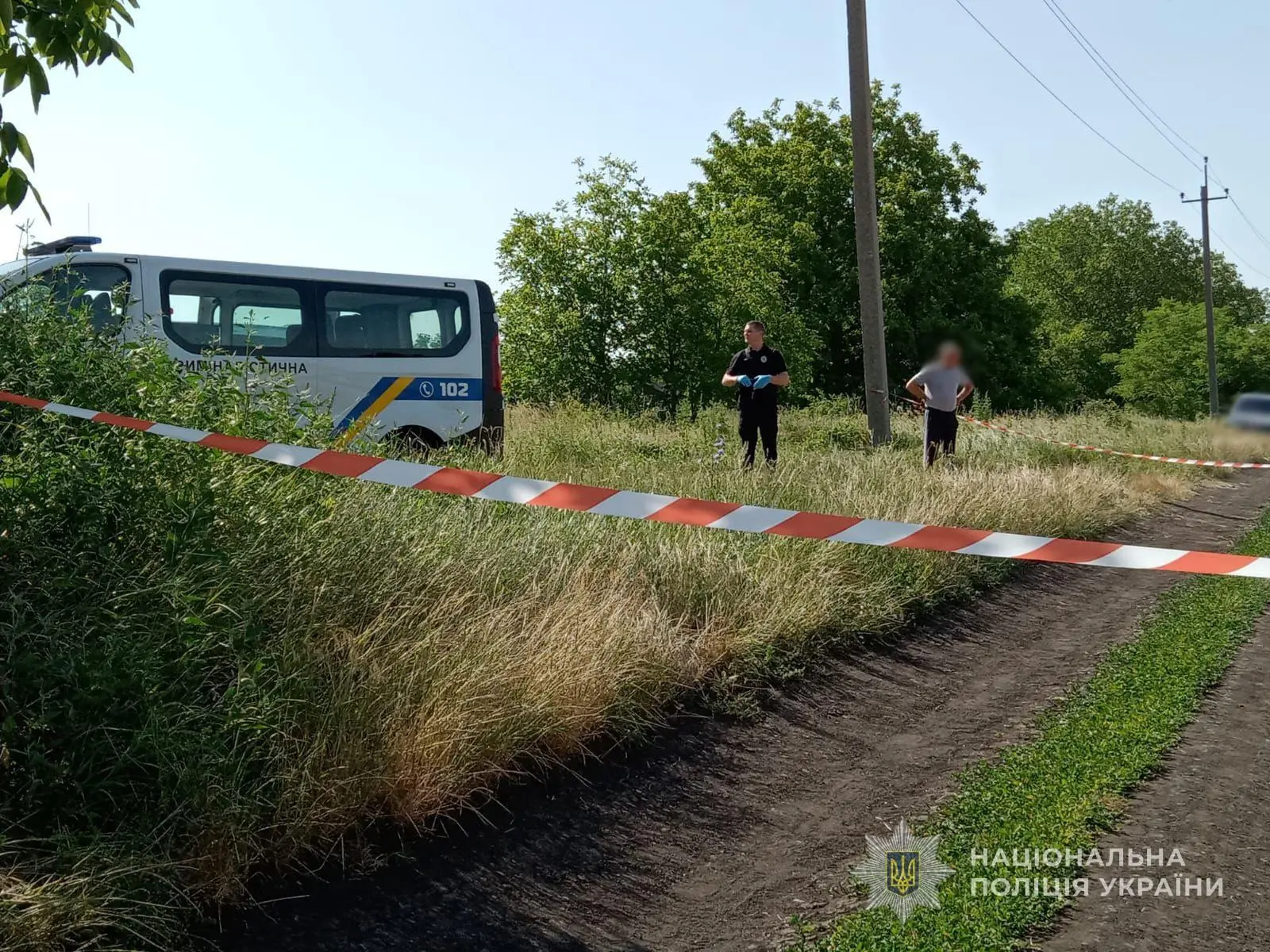 Нещадно побив та кинув на дорозі: поліція затримала мешканця Одещини за підозрою у вбивстві гостя