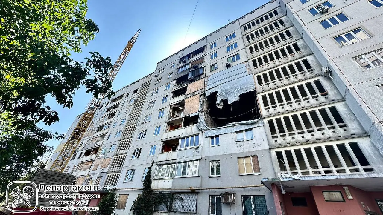 Де на Північній Салтівці відновлюють будинок після “прильоту”