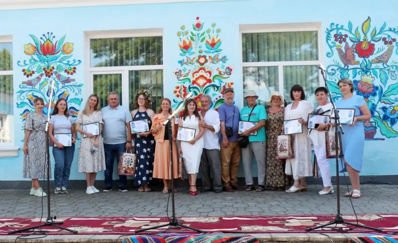 В Іванівцях Барської громади відбувся симпозіум «Мальована хата»