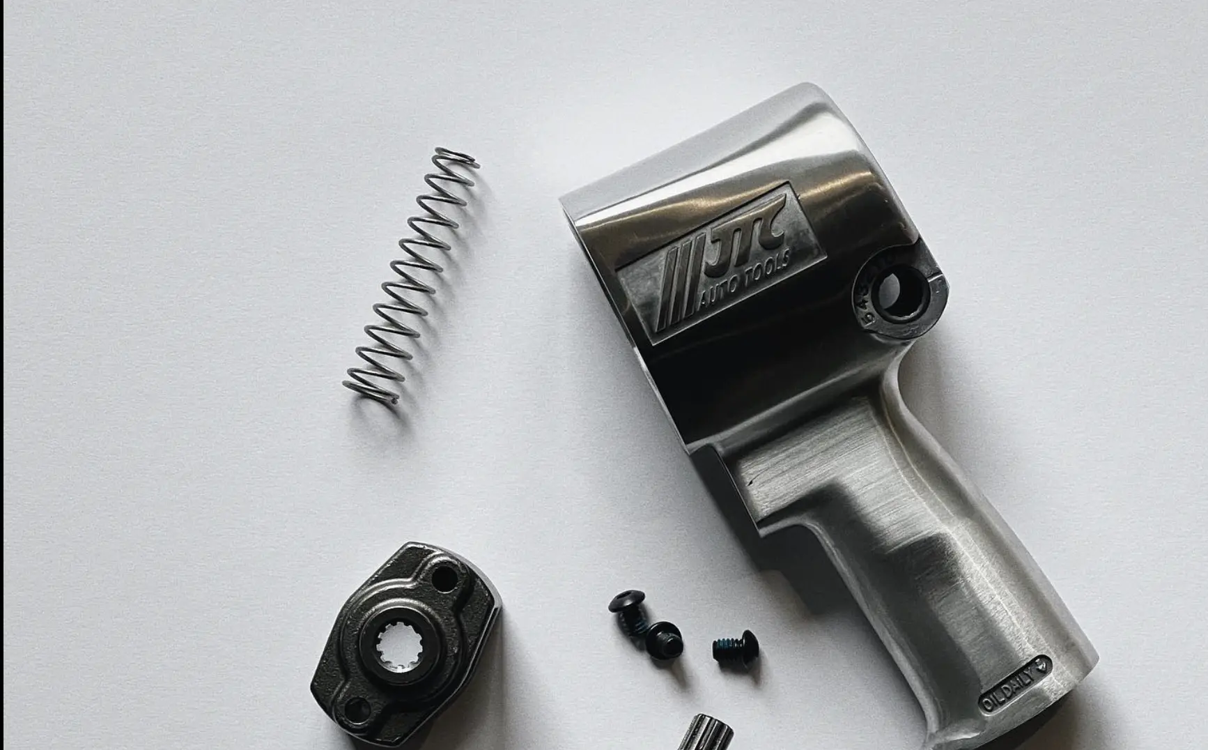 Історія бренду JTC Tools та репутація серед автомеханіків
